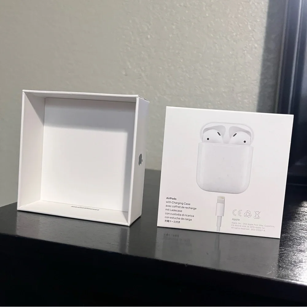 Empty Apple Airpods 2nd Gen Box